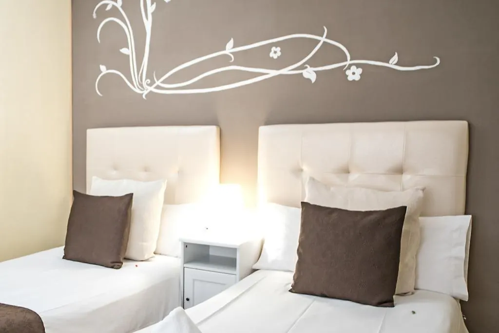Petit Hotel Barcellona 2*,  Spagna