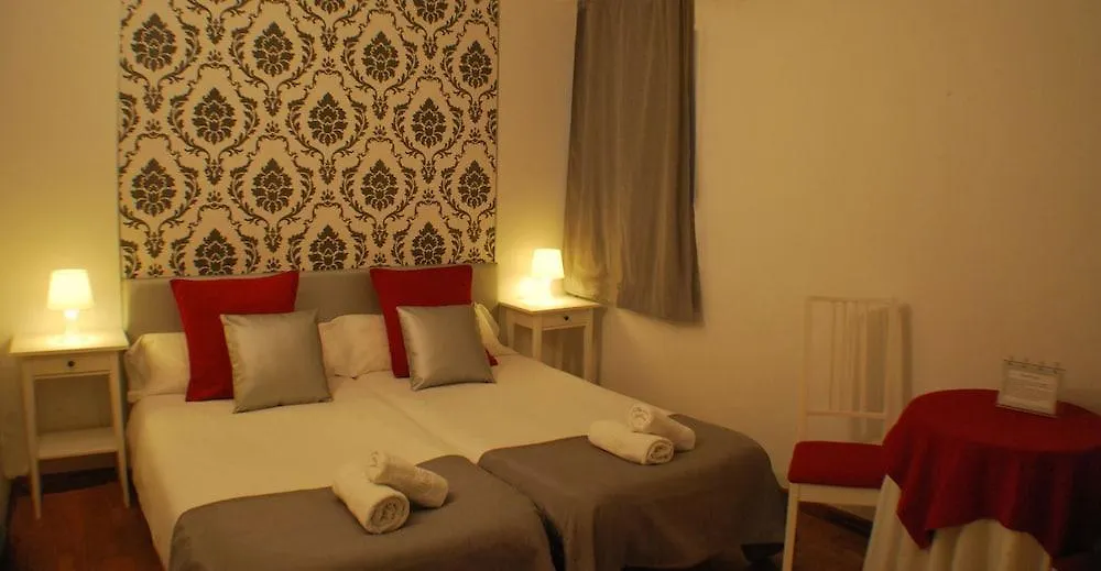Petit Hotel Barcellona 2*,  Spagna
