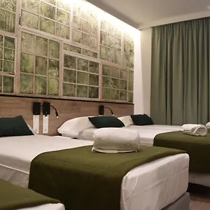 3* Pensión Casp House
