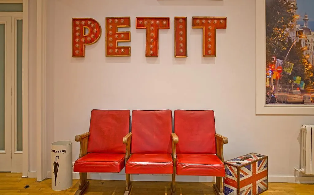 Petit Hotel Barcelona Guest house